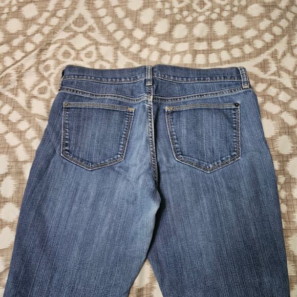 Old Navy Size 12 Regular The Flirt Jeans Medium Wash - Picture 8 of 8